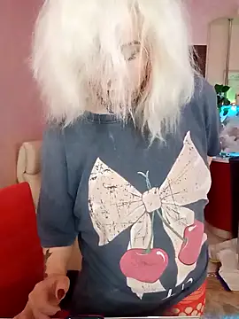 SquirtMilf00 online show from 02/14/26, 04:02