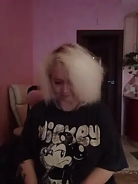 SquirtMilf00 online show from 09/22/25, 02:28