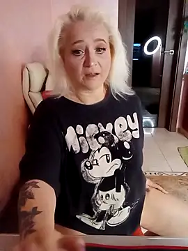 SquirtMilf00 online show from 02/27/26, 04:23