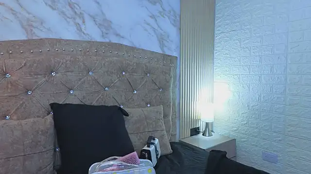 AnastasiaColeman online show from 03/24/26, 07:47