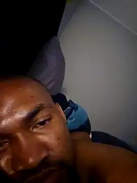 Snapshot of mojaymort chatting on 11/02/25, 08:58 mojaymort online show from 11/02/25, 08:58