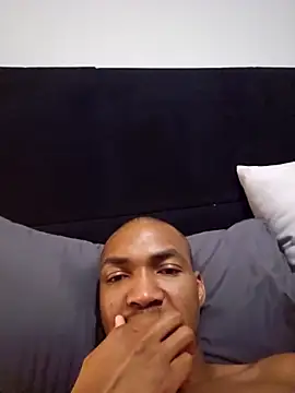 Snapshot of mojaymort chatting on 09/13/25, 11:38 mojaymort online show from 09/13/25, 11:38