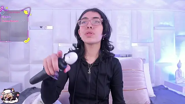 Im Molly Angel online show from 11/09/25, 03:27