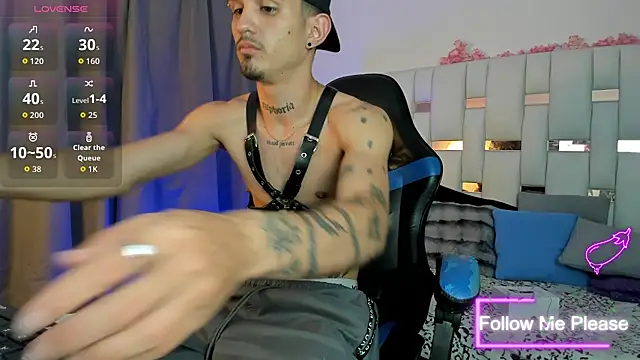 nextboywell1 online show from 03/03/26, 03:35