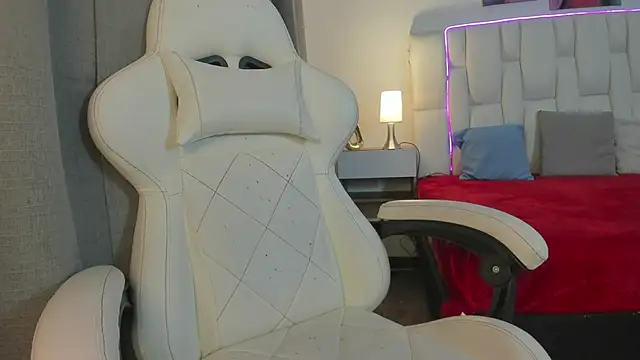 nextboywell1 online show from 05/23/26, 03:27