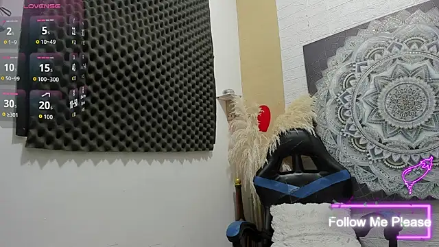 nextboywell1 online show from 02/17/26, 07:11