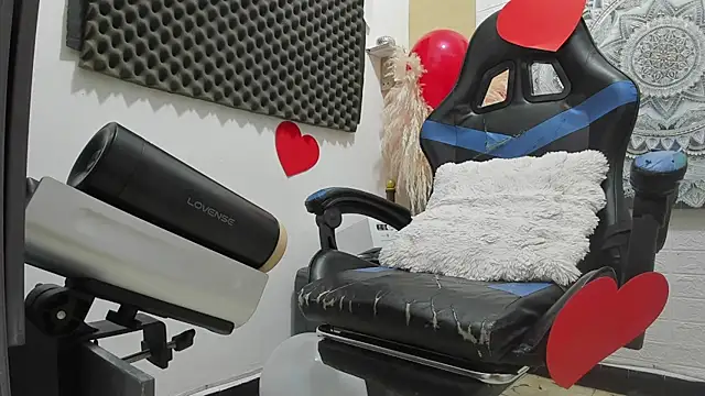 nextboywell1 online show from 02/14/26, 08:53