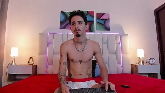 nextboywell1 online show from 05/15/26, 03:37
