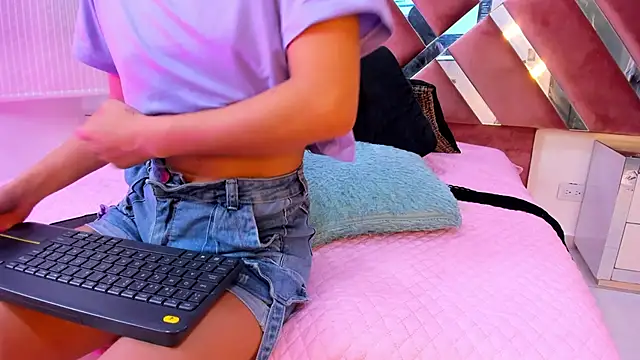  jasmine blush online show from 03/29/26, 11:56