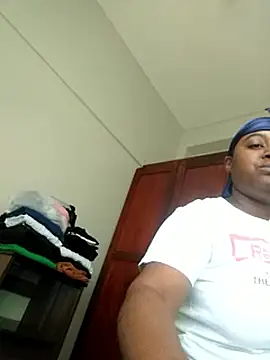 Snapshot of AcetousAbb chatting on 05/19/26, 09:27 AcetousAbb online show from 05/19/26, 09:27