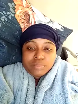 Snapshot of AcetousAbb chatting on 10/18/25, 02:08 AcetousAbb online show from 10/18/25, 02:08
