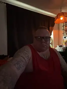 GingerSnap4444 online show from 12/05/25, 06:50