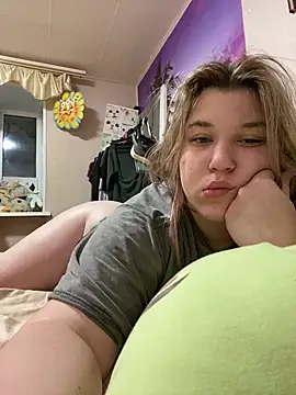 Kemeli008 online show from 10/10/25, 02:56