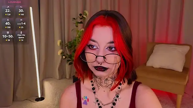 Mistress  Marcelline online show from 05/08/26, 02:26