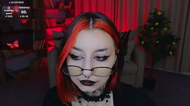 Mistress  Marcelline online show from 05/28/26, 02:08