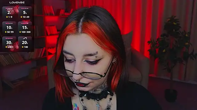Mistress  Marcelline online show from 06/01/26, 02:12