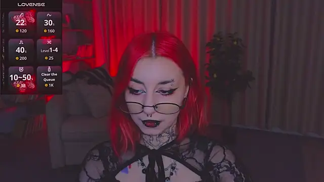 Snapshot of Mistress__Marcelline chatting on 07/09/26, 01:39 Mistress Marcelline online show from 07/09/26, 01:39