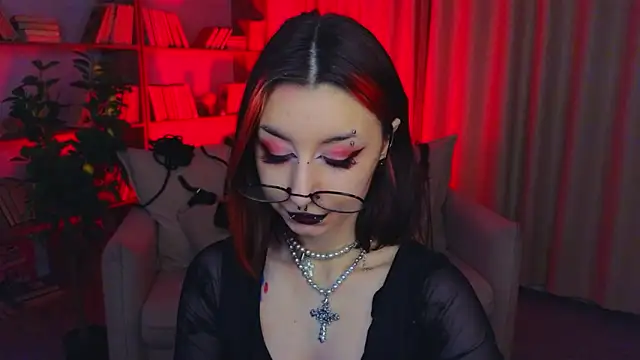 Mistress  Marcelline online show from 02/26/26, 10:37