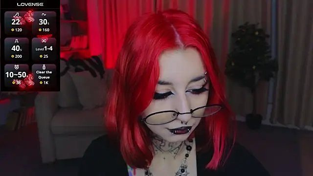 Snapshot of Mistress__Marcelline chatting on 07/03/26, 01:45 Mistress Marcelline online show from 07/03/26, 01:45