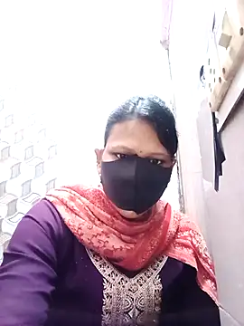 varnika online show from 11/09/25, 08:40