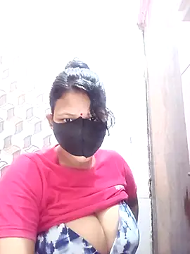 varnika online show from 03/18/26, 02:19