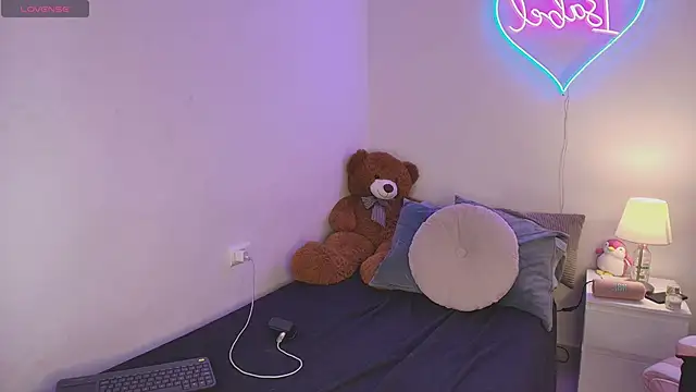 IsabelCortes online show from 03/23/26, 11:04