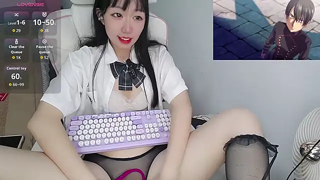 Angela-AMY online show from 10/17/25, 03:32