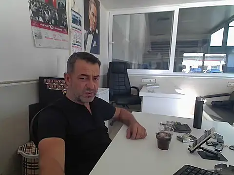 Snapshot of rafasilva3535 chatting on 09/25/25, 02:01 rafasilva3535 online show from 09/25/25, 02:01