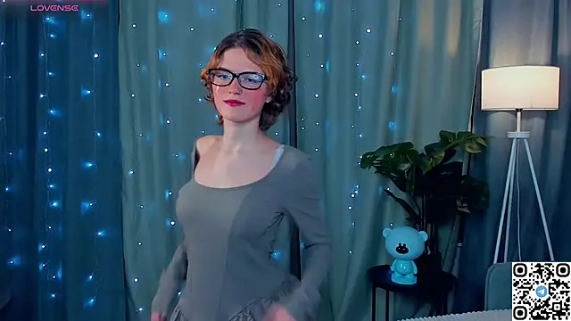 EdlinGathright online show from 12/18/25, 03:55