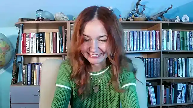 Foxilady357 online show from 11/26/25, 04:40