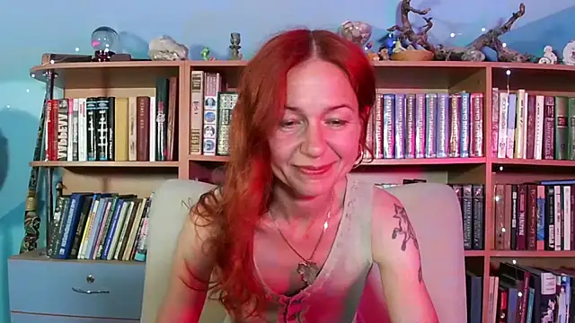 Foxilady357 online show from 06/14/26, 01:56