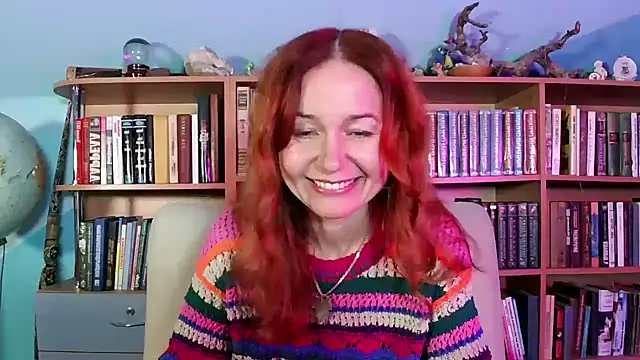 Foxilady357 online show from 12/17/25, 04:45