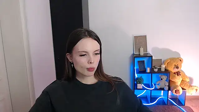 Ariella ari online show from 10/28/25, 10:58