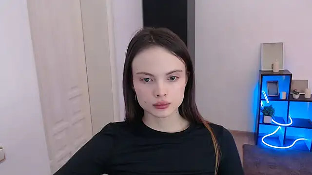 Ariella ari online show from 12/16/25, 02:10