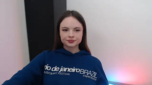 Ariella ari online show from 09/19/25, 02:43