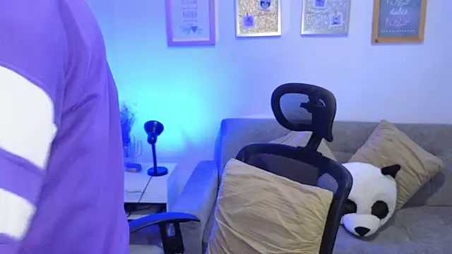 yulian vasquez online show from 12/16/25, 12:20