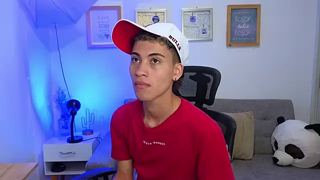 yulian vasquez online show from 11/20/25, 03:12