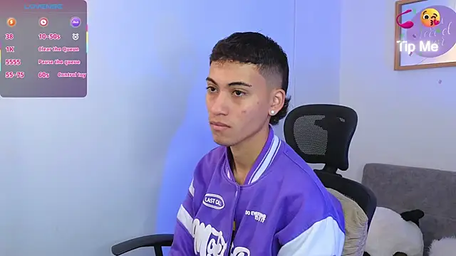 Snapshot of yulian_vasquez chatting on 09/27/25, 12:22 yulian vasquez online show from 09/27/25, 12:22