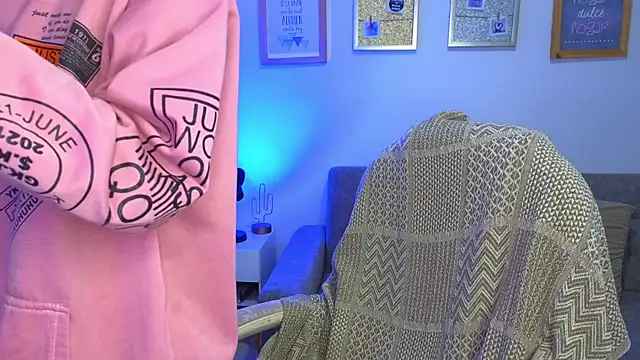 yulian vasquez online show from 12/03/25, 12:26