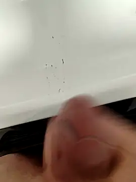 Snapshot of Lukimann chatting on 10/03/25, 09:27 Lukimann online show from 10/03/25, 09:27