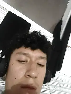 Snapshot of fabrizio1910 chatting on 11/07/25, 12:04 fabrizio1910 online show from 11/07/25, 12:04