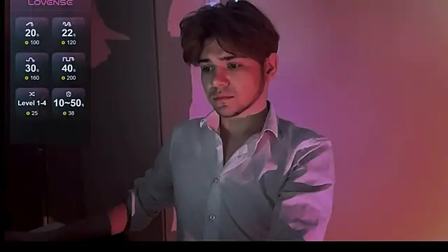 Snapshot of 1RobertTT chatting on 09/10/25, 09:36 1RobertTT online show from 09/10/25, 09:36