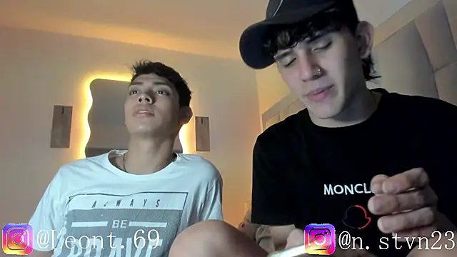 LoganTwink18 online show from 04/02/26, 02:19