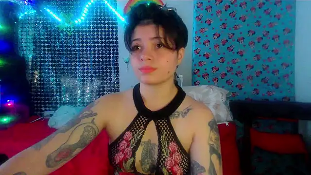 Mitsuha gate online show from 11/14/25, 02:43