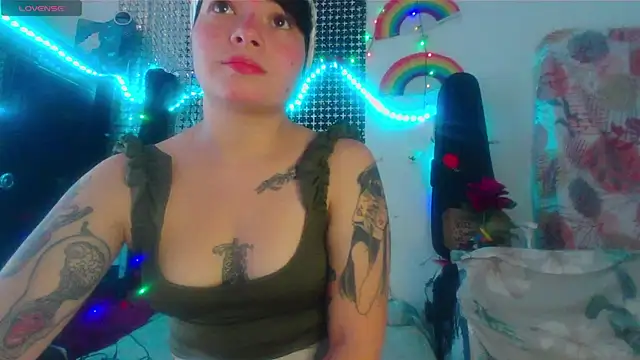 Mitsuha gate online show from 11/06/25, 02:21