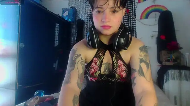 Mitsuha gate online show from 10/29/25, 03:22