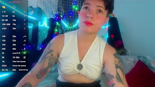 Mitsuha gate online show from 11/26/25, 02:28