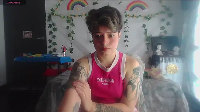 Snapshot of Mitsuha_gate chatting on 04/02/26, 04:02 Mitsuha gate online show from 04/02/26, 04:02