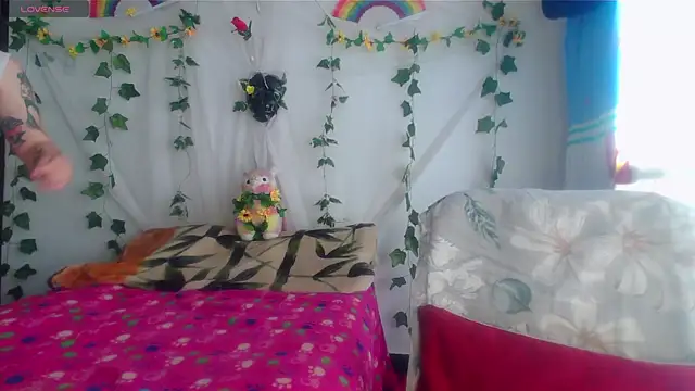 Snapshot of Mitsuha_gate chatting on 01/07/26, 02:44 Mitsuha gate online show from 01/07/26, 02:44