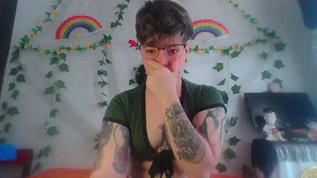 Snapshot of Mitsuha_gate chatting on 04/08/26, 03:24 Mitsuha gate online show from 04/08/26, 03:24